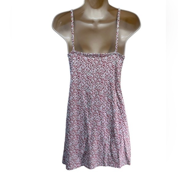 Brandy Melville Red Pink Floral Amara - Picture 9 of 9